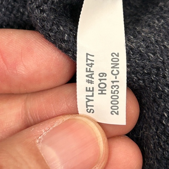 J. Crew Men’s Crewneck Colorblock Wool Blend Pullover Sweater, size Small - Picture 8 of 9